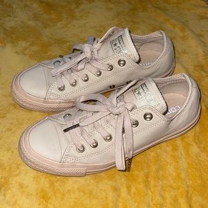 Leather Converse Chuck Taylor Low Top Blush Nude